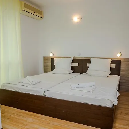 Clara In Sarafovo By Flаt Manаger *