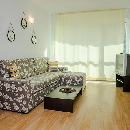 Clara In Sarafovo By Flаt Manаger * Burgas City